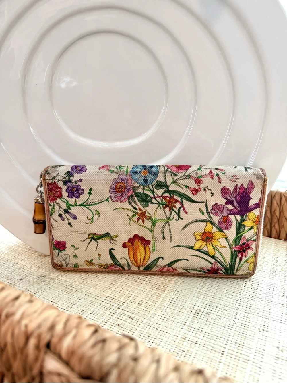 Gucci Beige Floral Zip Wallet with Multicolor Blooms